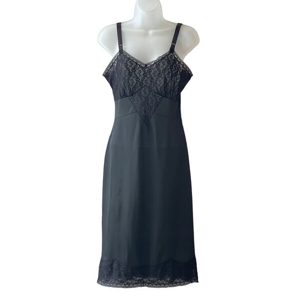 VINTAGE 60s Blue Swan Black Lace Trimmed Full Slip Size 34 or XS - Picture 1 of 5